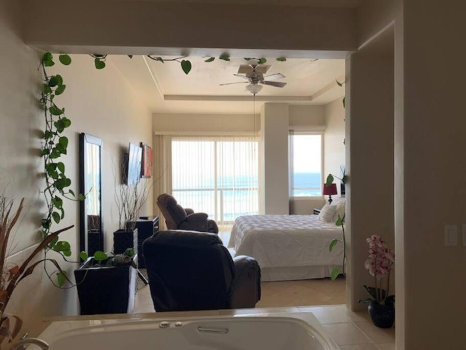 Access - Beach Penthouse Papas And Beer 2 Miles Wifi Росарито Экстерьер фото